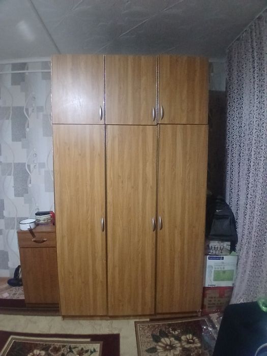 Продам шкаф для одежды