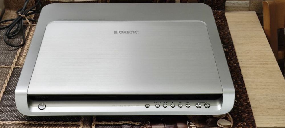 Домашно кино SONY  DAV-SR3