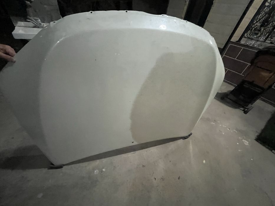 Продам капот камри 55 оригинал