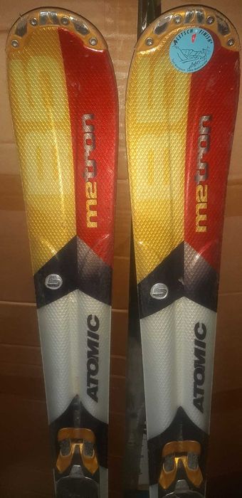 Ски и щеки Atomic/ Stockli