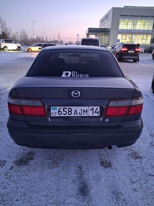 Продам автомобиль Мазда 626