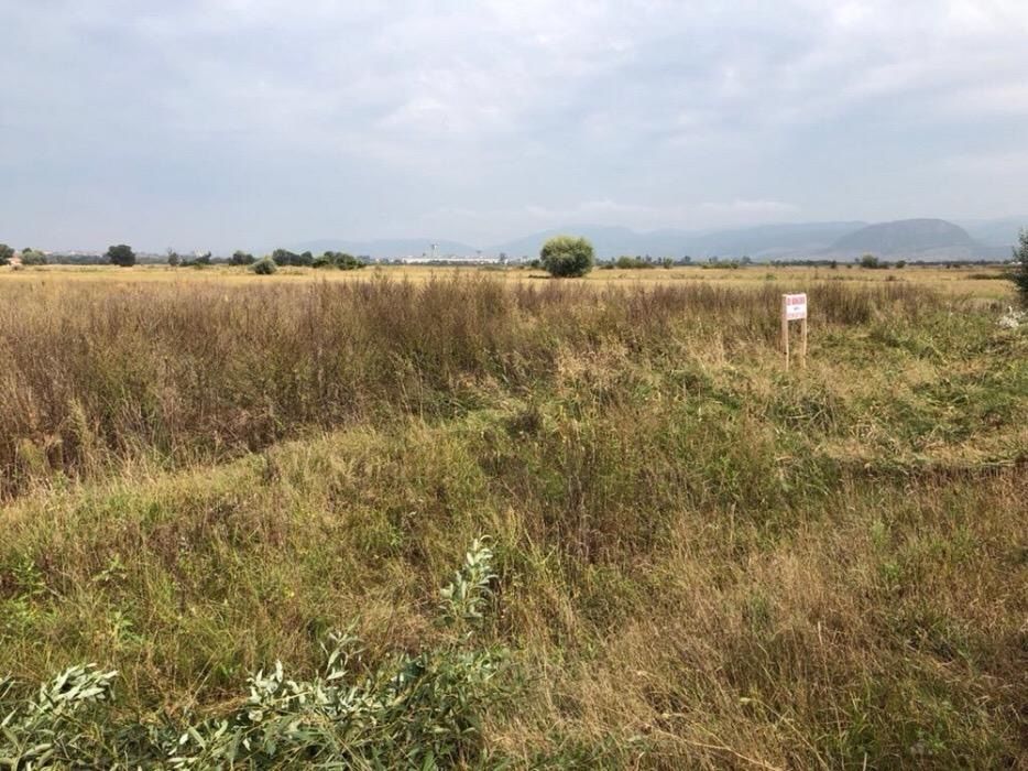 Teren intravilan, statie peco, hale, sala evenimente