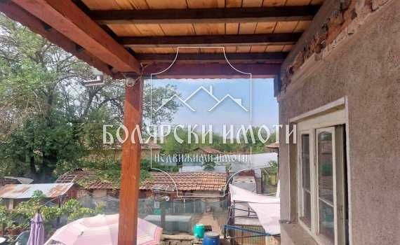 Къща в с. Патреш