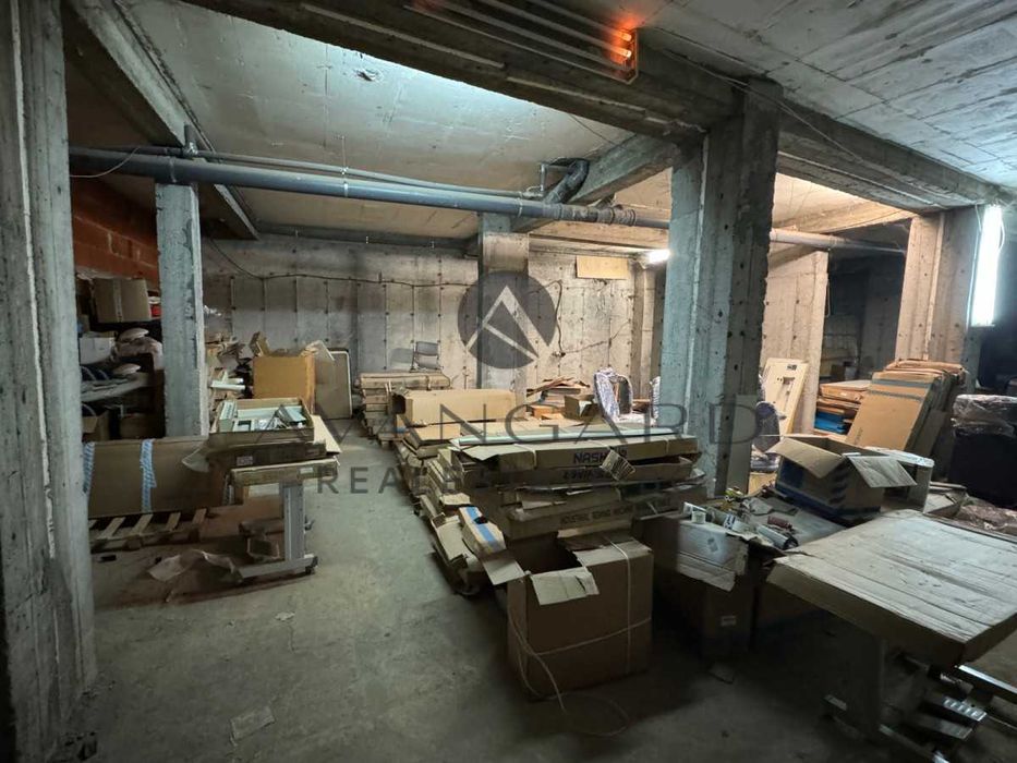 Продава се Магазин в Пловдив, Кършияка - 280 кв.м за 536 €/кв.м - Снимка #1