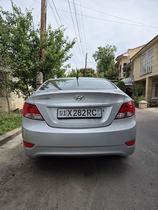 Hyundai Accent 2016 sotiladi