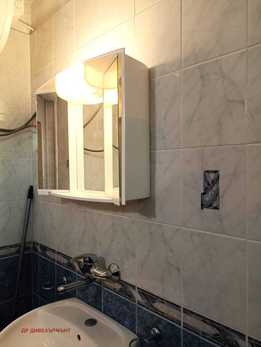 Дава се под наем Двустаен апартамент в с. Бенковски, Област София-област - 65 кв.м за 382.5 € - Снимка #10