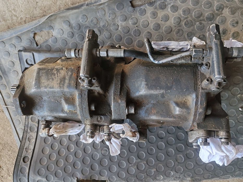 Pompa Hidraulica Incarcator Frontal O&K L45 (vola)