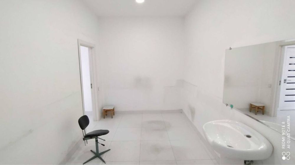 Аренда под Офис 120 метр2, Клиника, Фирма  10минут от метро Беруний