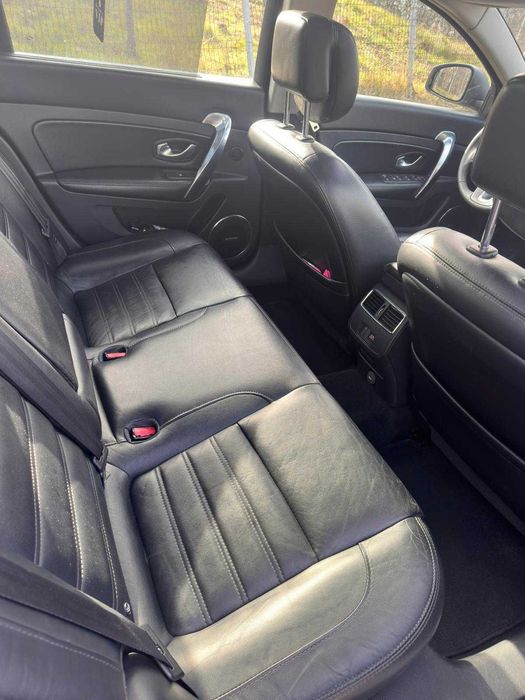 Renault Latitude 2.0 dci 175Cp Initiale Paris