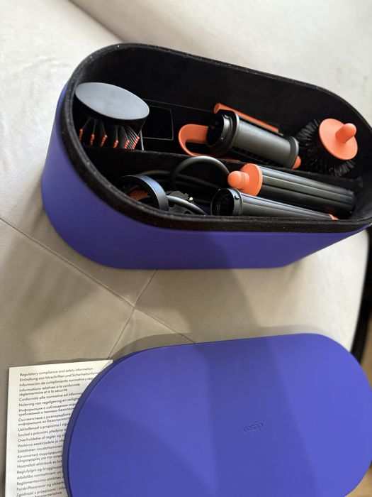 Продам Стайлер Dyson Airwrap HS08