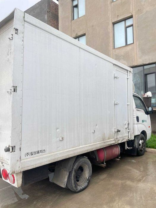 Kia Bongo 2014 refrijerator