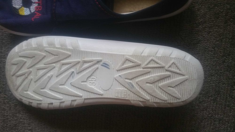 Детски пантофи за детска градина или домашни ,р-р 35