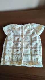 Бебешки плетени елечета и терлички