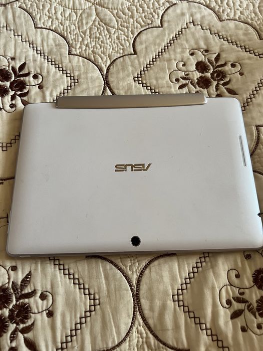 Планшет - мини ноутбук ASUS VivoTab RT