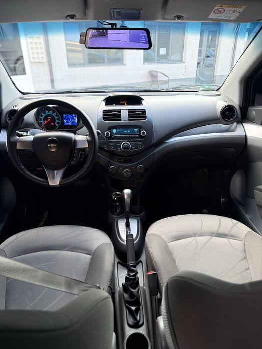 Spark 2022 Avtomat Qora