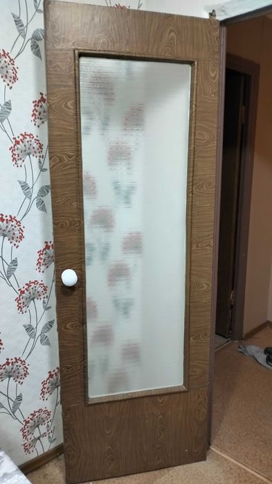 Отдам двери межкомнатные даром