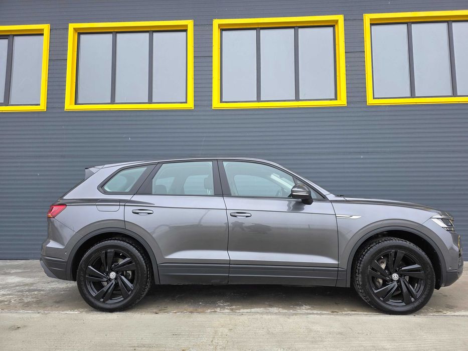 Set 4 roti de iarna originale VW Touareg 3 black 20″ ANVELOPE DE VARA