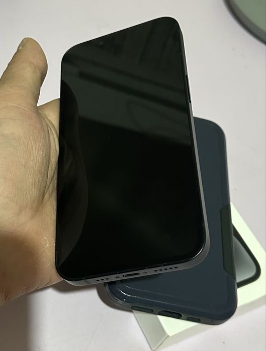 Iphone 14 в отличном состоянии