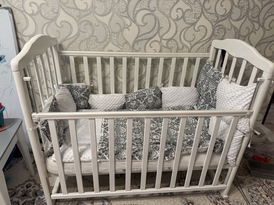 Кровать детская.