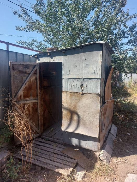 Здам отдельный двор без хозяина