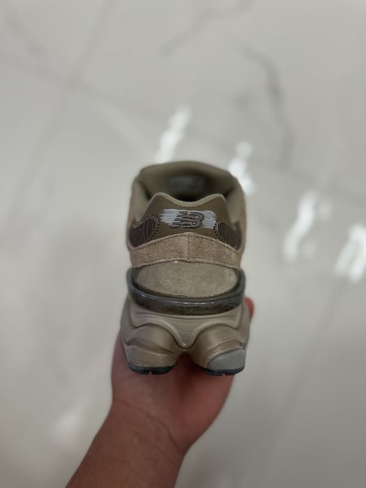 New Balance 9060 “ Mushroom”