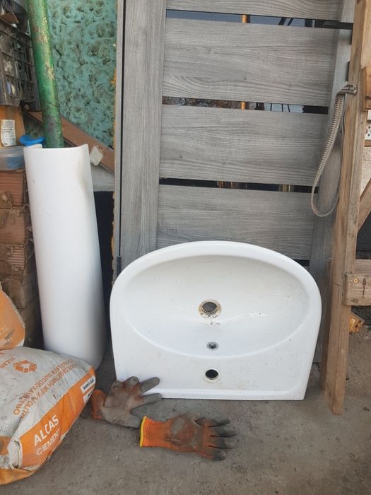 Продам раковину 7000