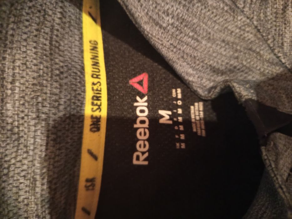 2 броя блузи Reebok Speedway