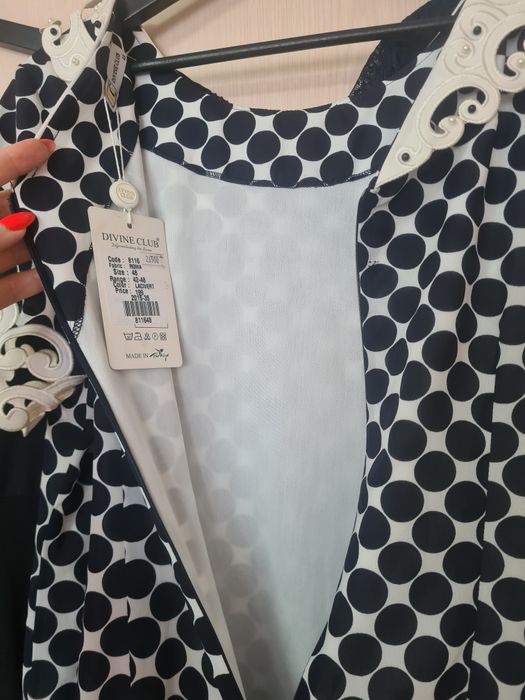 Продам женское платье