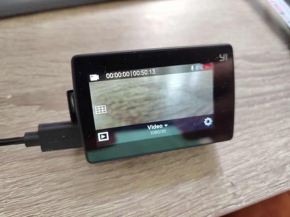 Camera Yi 4k, mici defecte