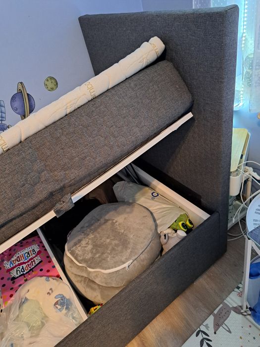 Тапицирано легло+ матрак+топматрак