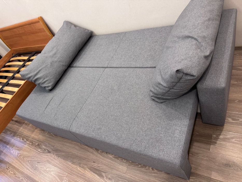 продам диван, серый