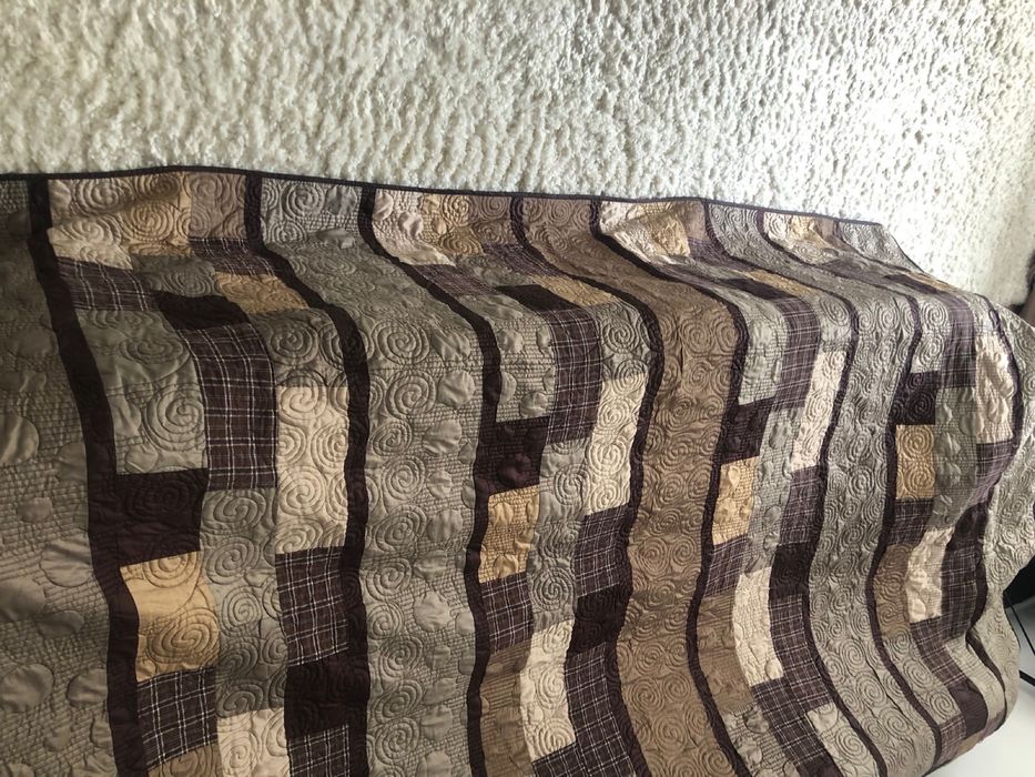 Покрывало многоцветное