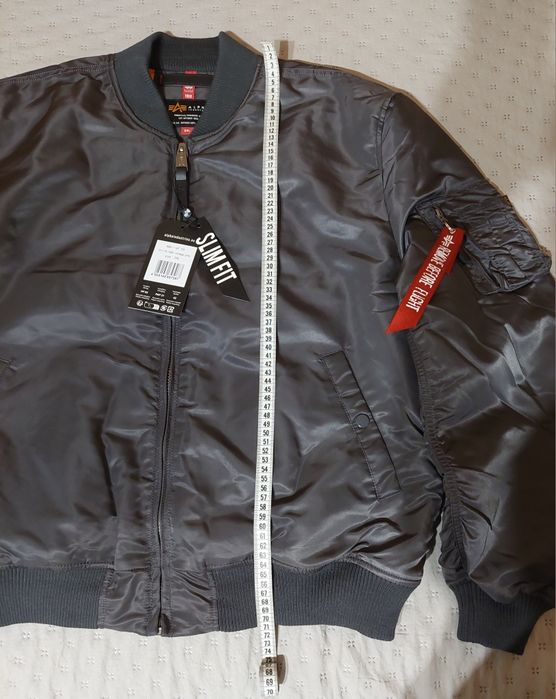 Мъжко Яке бомбър Alpha Industries MA-1 VF 59
в сиво преходен модел