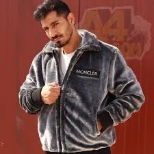 Разпродажба MONCLER