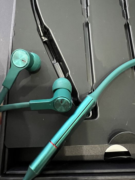 Блютуз наушники