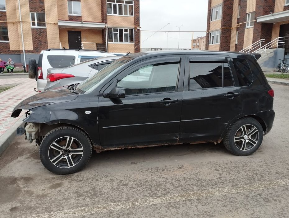 Продам двигатель Мазда Демио