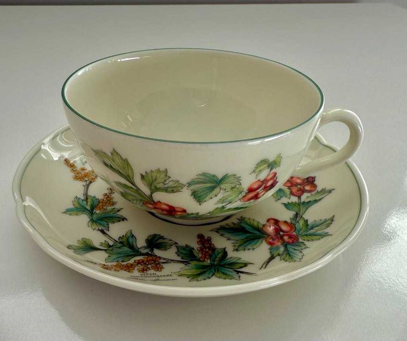 Порцеланов сет чаша с чинийка за чай Seltmann Weiden Bavaria Germany