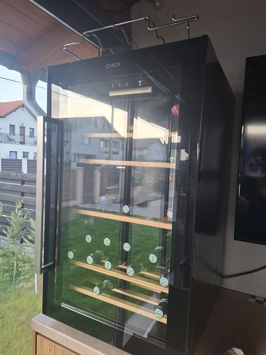 Răcitor vinuri Candy