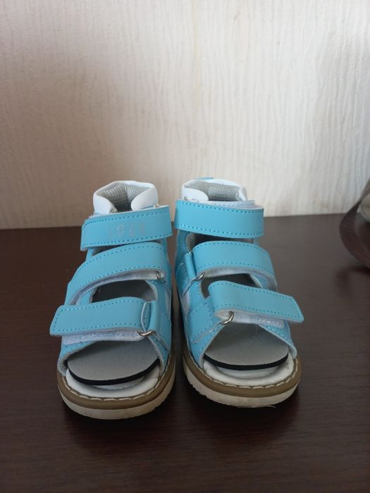 Ортопедический обувь