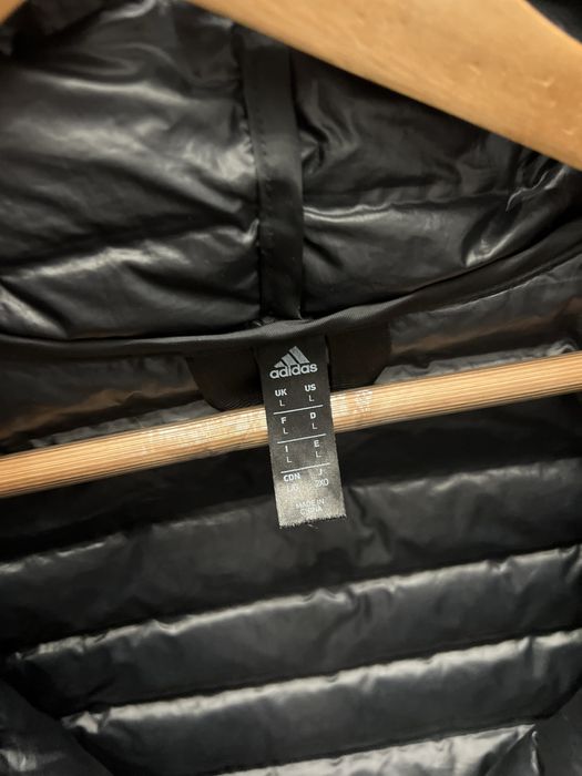 Geaca Adidas L neagra puf rata noua