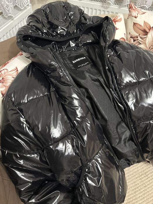 Черно яке Bershka-почти ново