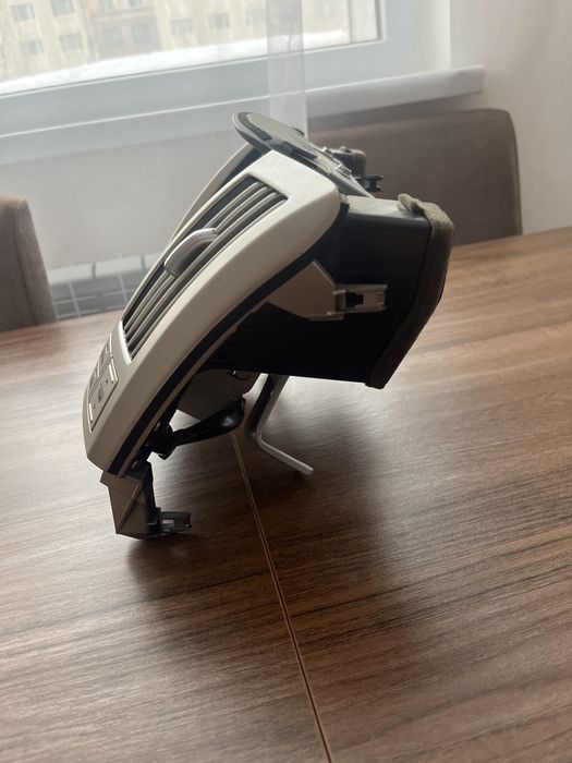 оригинальная magnitola на LEXUS RX