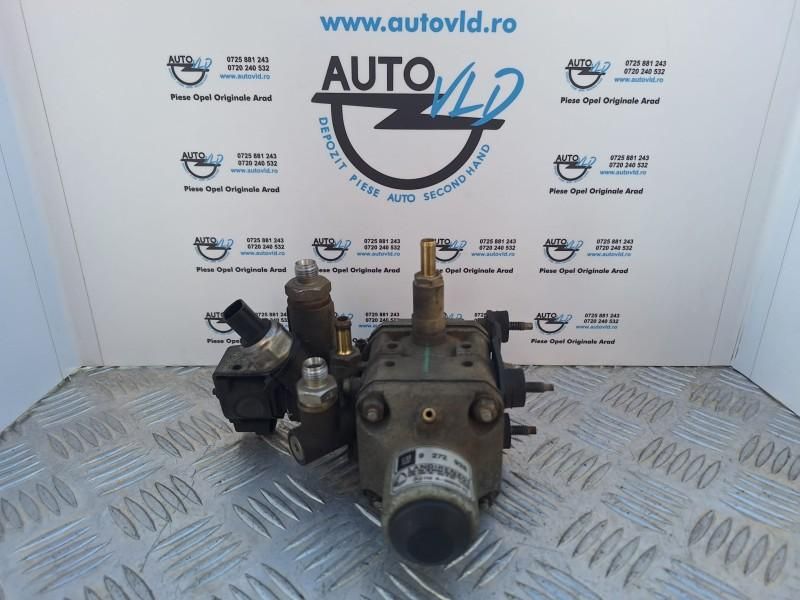 Pompa injectie Opel Zafira C 1.6 GPL A16XNT