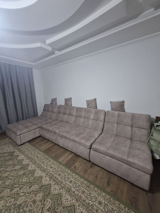 Диван большой 4м