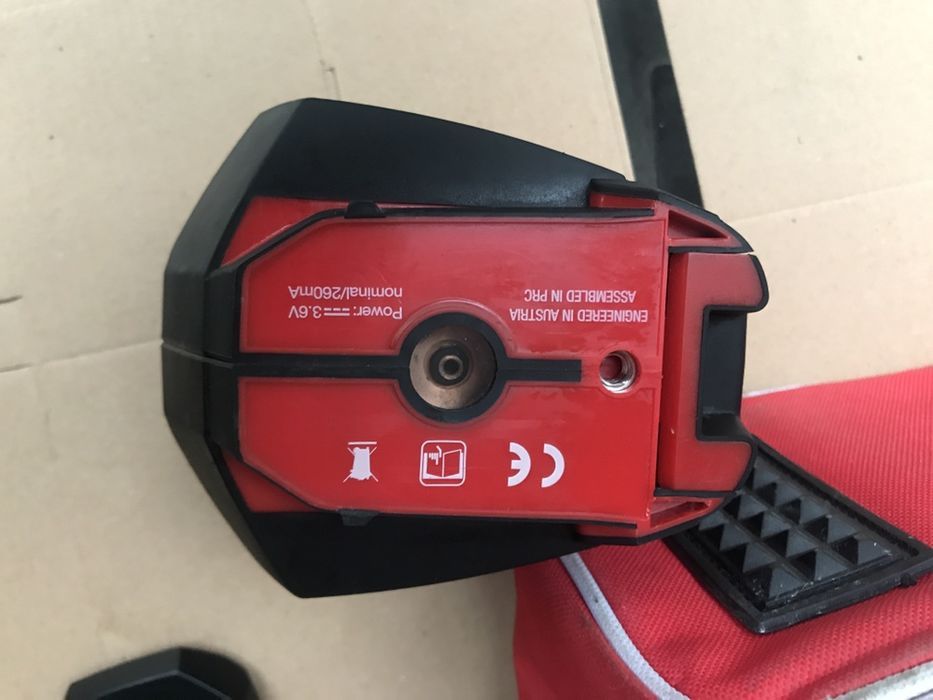 Nivela laser SOLA tip QUBO PROFESSIONAL Impecabila