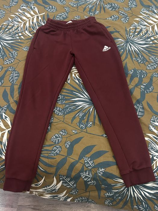 Анцуг Adidas - размер М