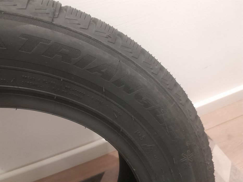 Зимние шины 195/65/15