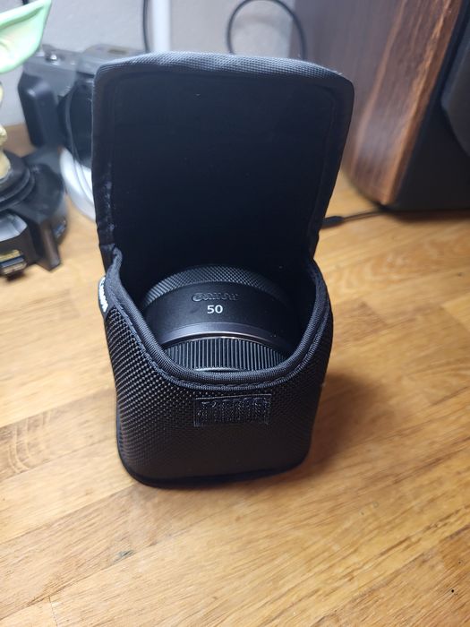 Canon 50mm rf f/1.8 STM – folosit puțin! Negociabil
