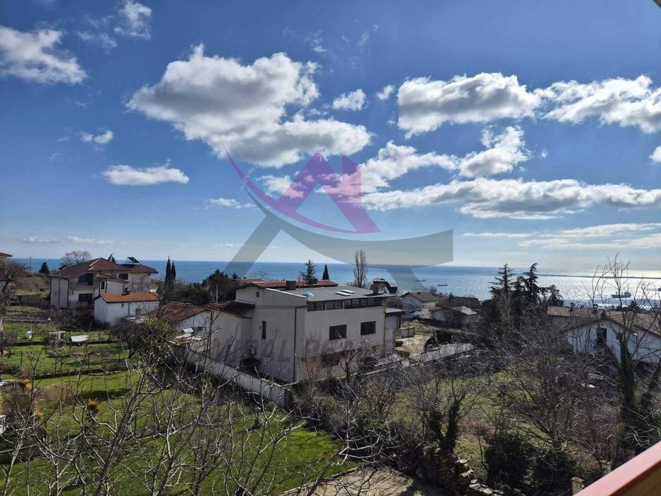 Дава се под наем Двустаен апартамент в Варна, м-т Траката - 55 кв.м за 458.49 € - Снимка #1