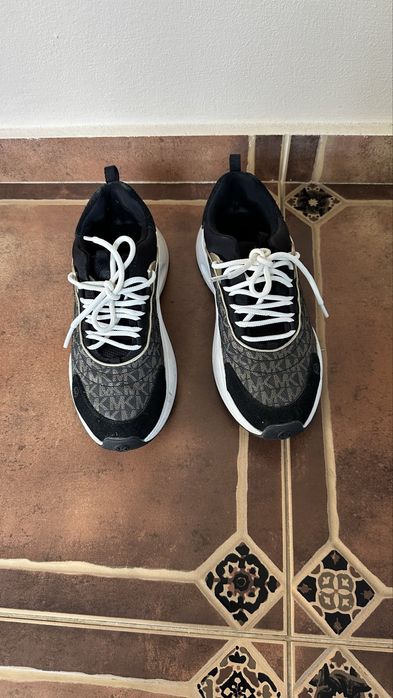 Adidasi Michael  Kors